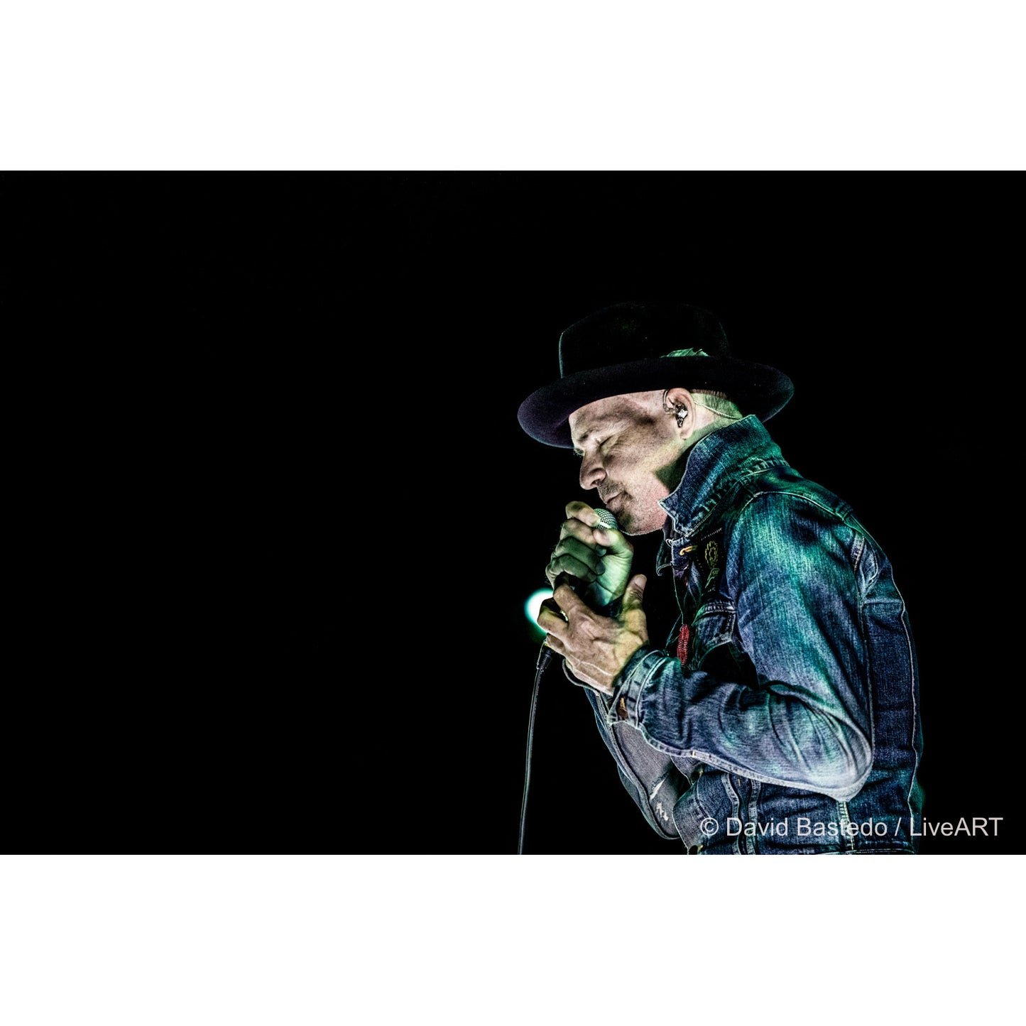 Gord Downie - The Stranger